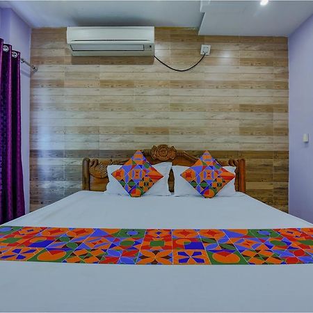 FabHotel New Central Bhubaneswar Exterior foto