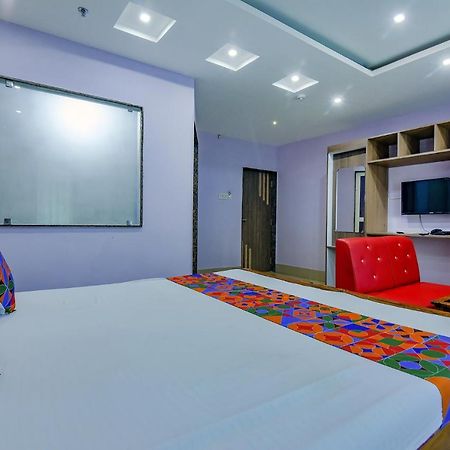 FabHotel New Central Bhubaneswar Exterior foto